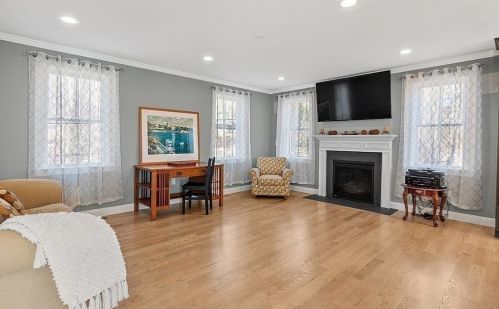 10 Bliss Rd, North Reading MA exterior