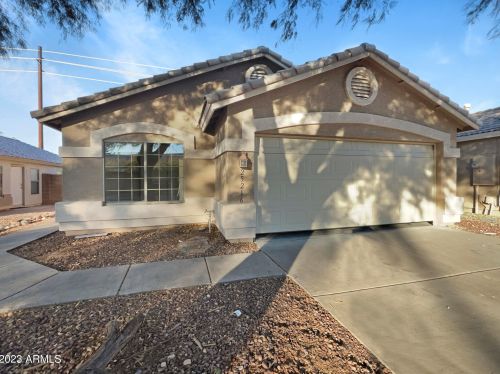 25216 66th Dr, Phoenix, AZ 85083-3413