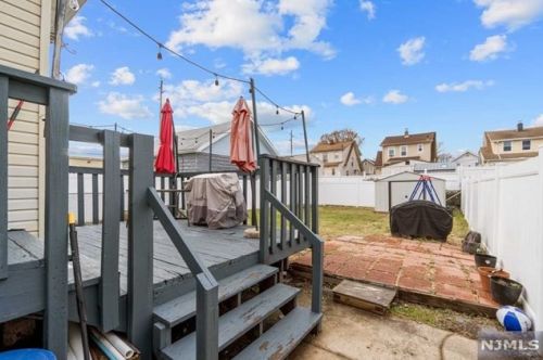 5 Davidson St, Belleville NJ  07109-3207 exterior