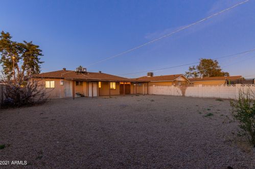 1917 Clarendon Ave, Phoenix AZ 85033-4023 exterior