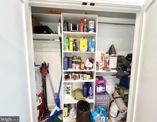 700 23rd St, Philadelphia PA 19130-2618 exterior