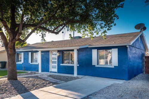 3767 Captain Dreyfus Ave, Phoenix AZ 85032-6672 exterior