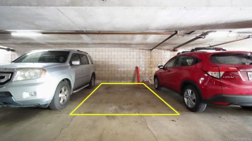 1512 Piikoi St, Honolulu HI 96822-4029 exterior