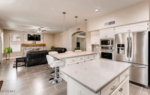 16026 13th Pl, Phoenix AZ  85048-8661 exterior