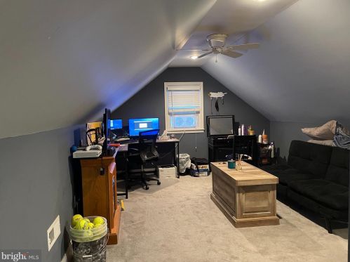 1109 Delsea Dr, West Deptford NJ 08093-2252 exterior