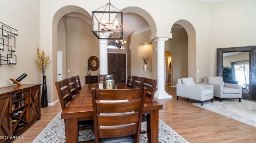 14057 33 St, Phoenix AZ 85032-7201 exterior