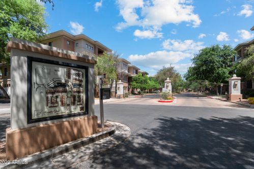 2989 44th St, Phoenix AZ 00000-7203 exterior