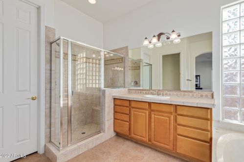 3308 Briarwood Ter, Phoenix AZ 85048-0152 exterior