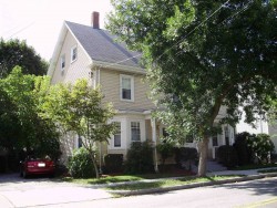 150 River St, Newton, MA 02465-1428