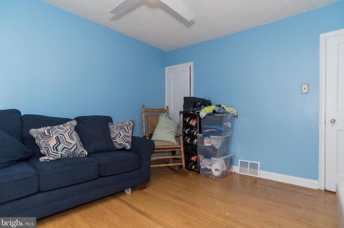 6123 Loretto Ave, Philadelphia PA 19149-3211 exterior