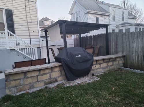 145 Armour St, New Bedford MA 02740-2405 exterior