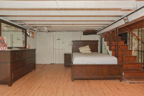 847 Burt St, Taunton MA  02780-2248 exterior