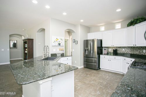 35318 31st Dr, Phoenix AZ  85086-2127 exterior