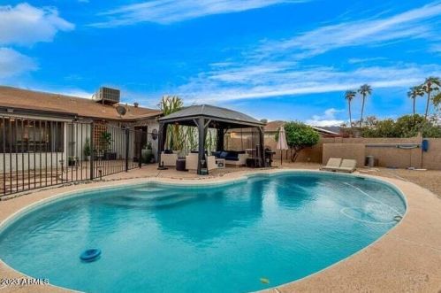 10838 38th St, Phoenix, AZ 85028-3415