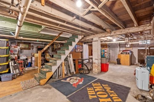 188 Newman Ave, Seekonk MA 02771-4911 exterior