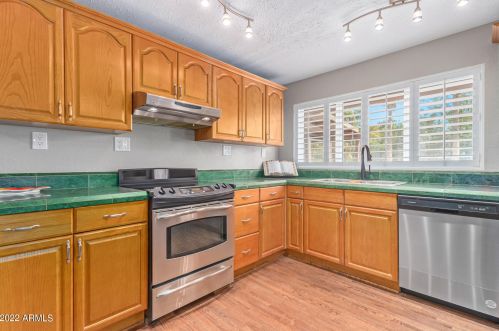 18739 30th St, Phoenix AZ  85050-3409 exterior