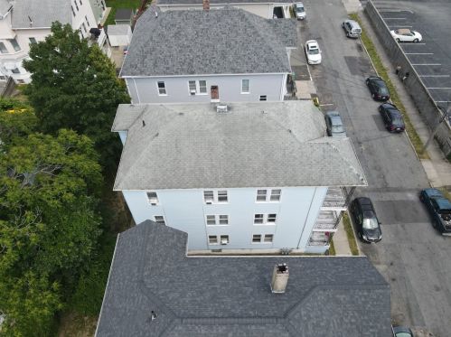 39 Fair St, New Bedford MA 02740-4737 exterior