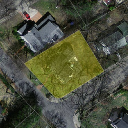 38 Dwhinda Rd, Newton MA 02468-1833 aerial view