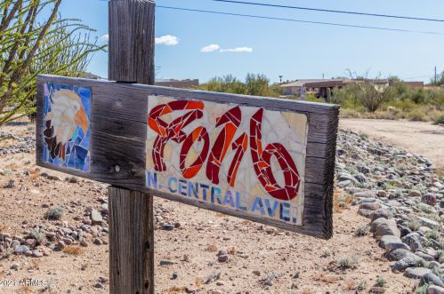 40116 Central Ave, Phoenix AZ 85086-0994 exterior