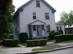66 Linden St, Newton, MA 02464-1433