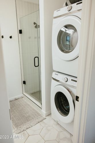 2635 Clarendon Ave, Phoenix AZ 85018-5958 exterior