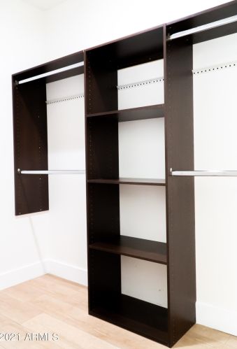 3307 43rd Pl, Phoenix AZ  85018-6422 exterior