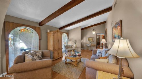 426 Carol Ann Way, Phoenix AZ  85022-3051 exterior