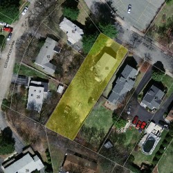 86 Pine St, Newton MA  02466-1118 aerial view