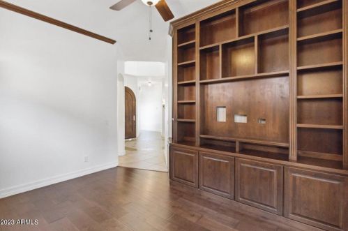 7814 16th Dr, Phoenix AZ  85021-7919 exterior