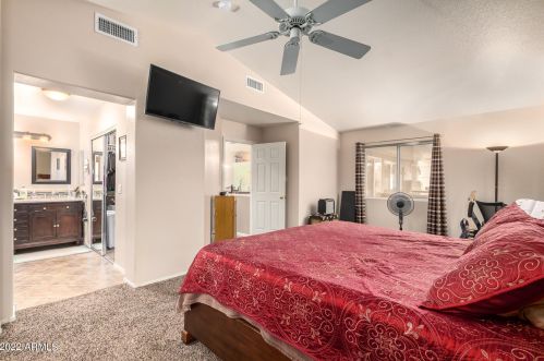 4015 Bloomfield Rd, Phoenix AZ 85029-2953 exterior