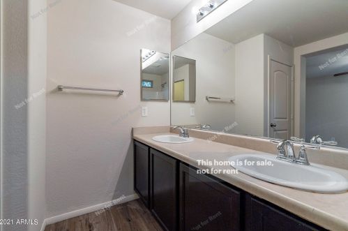 1839 77 Ave, Phoenix AZ 85033-3615 exterior