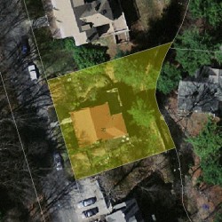 26 Dexter Rd, Newton MA  02460-2318 aerial view