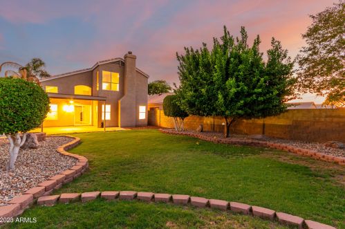 4758 Charleston Ave, Phoenix AZ 85032-9553 exterior