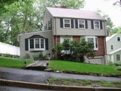 73 Roundwood Rd, Newton, MA 02464-1218