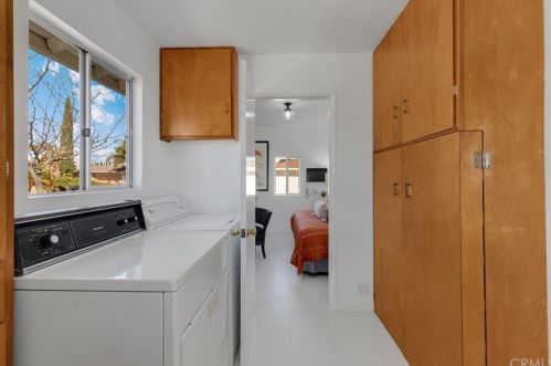 1431 Chalet Ave, Anaheim CA  92802-2146 exterior