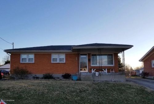 5518 Saxon Blvd, Louisville KY  40219-2969 exterior