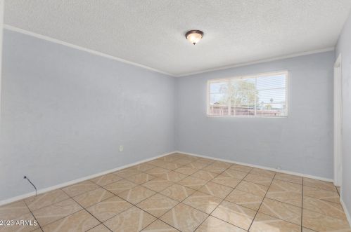 6329 43 Ave, Phoenix AZ 85029-3944 exterior