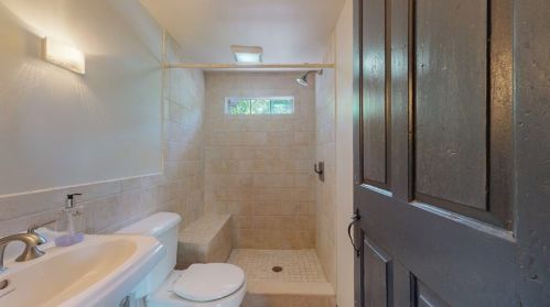 136 Plantation St, Worcester MA 01604-3062 exterior