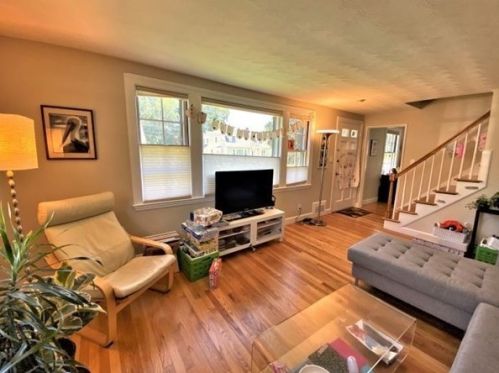 15 Yale Rd, Arlington MA  02474-3509 exterior