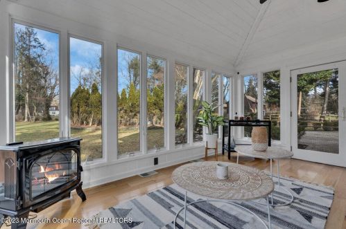 130 Rumson Pl, Little Silver NJ  07739-1044 exterior