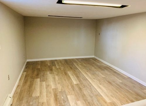 1427 Plymouth Ave, Fall River MA 02721-2562 exterior