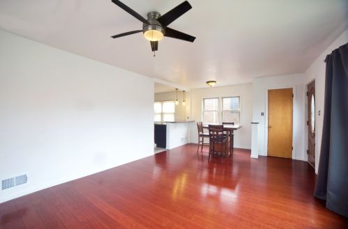 1601 Ridgeland Ave, Forest View, IL 60402-1448