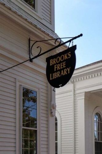 26 Pleasant Lake Ave, Harwich MA  02645-2664 exterior