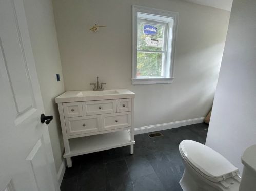 45 Highland St, Southborough MA  01772-1915 exterior