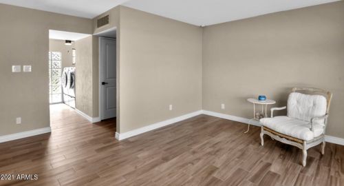 1841 Crittenden Ln, Phoenix AZ 85016-7453 exterior