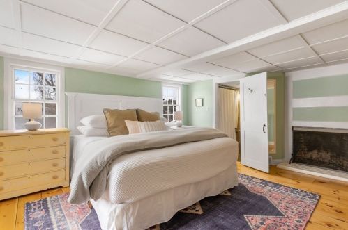 93 Riv Rd, Topsfield MA 01983-2111 exterior