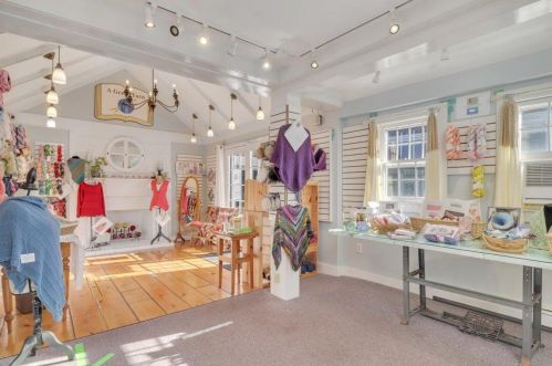 6 Munson Meeting, Chatham MA exterior