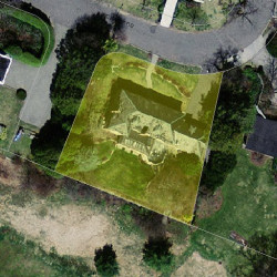 63 Pickwick Rd, Newton MA 02465-2818 aerial view