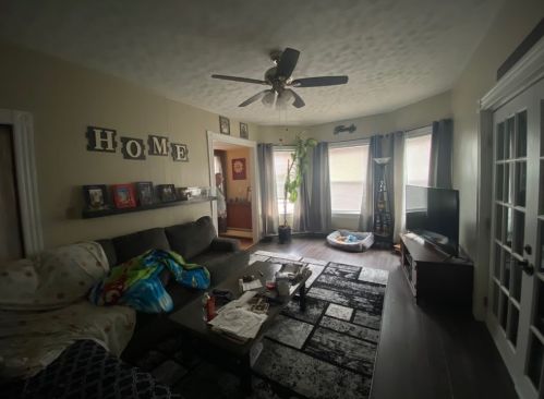 136 Horton St, Fall River MA 02723-3100 exterior