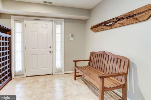 5207 Lightfoot Path, Columbia, MD 21044-1100